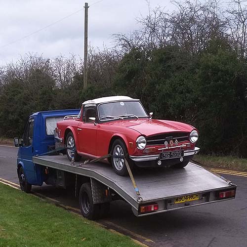 we
                love moving classic cars